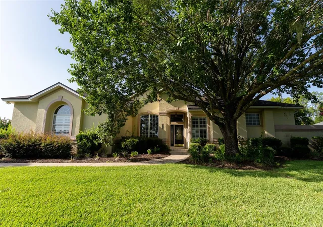 1st image of 4818 Se 11th Pl, Ocala, FL 34471 | MLS# OM728093