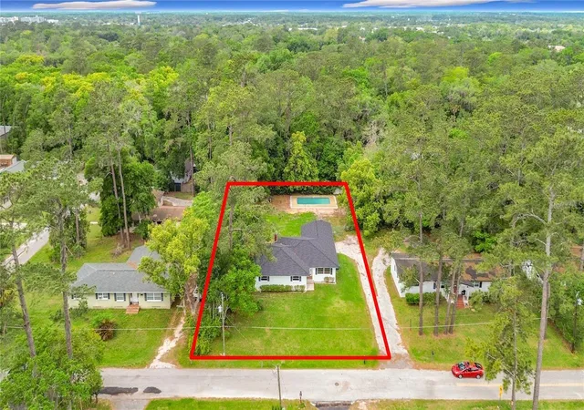 4th image of 1220 Ne 16Th Ave, Ocala, FL 34470 | MLS# OM728095