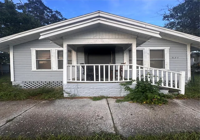 Homes for sale in Daytona Beach, FL | 821 N Ridgewood Ave, Daytona Beach, FL 32114 | MLS# O6423390