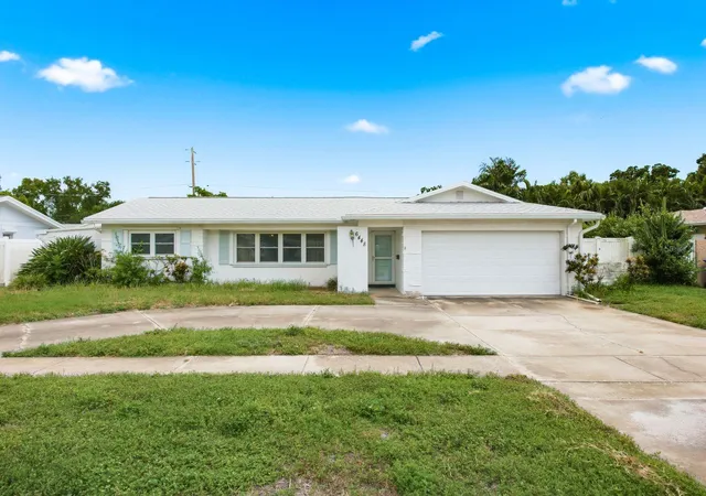 Homes for sale in Saint Petersburg, FL | 6448 30th Ave N, Saint Petersburg, FL 33710 | MLS# TB8527119
