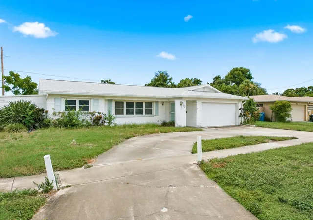 Homes for sale in Saint Petersburg, FL | 6448 30th Ave N, Saint Petersburg, FL 33710 | MLS# TB8527119