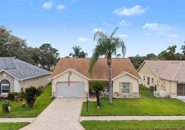 Photo 5 of Single family home for sale at 4709 Portland Manor Dr, New Port Richey, FL 34655 | MLS# TB8527127 | Listing updated on 2026-09-02