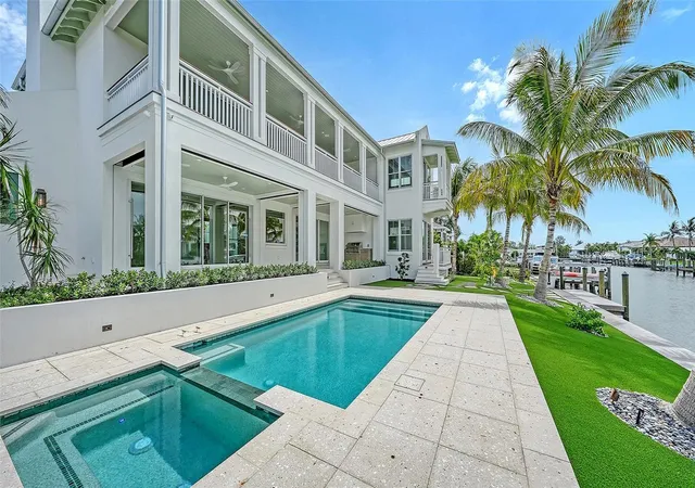 2nd image of 711 Old Compass Rd, Longboat Key, FL 34228 | MLS# A4699408