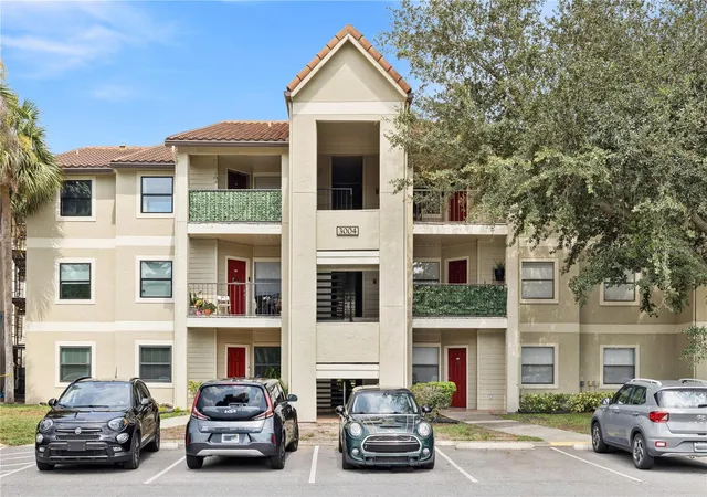2nd image of 3004 Parkway Blvd #101, Kissimmee, FL 34747 | MLS# O6423407
