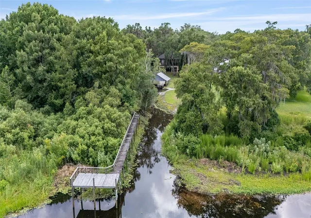 5th image of 2299 N Bayou Pt, Inverness, FL 34453 | MLS# OM728101