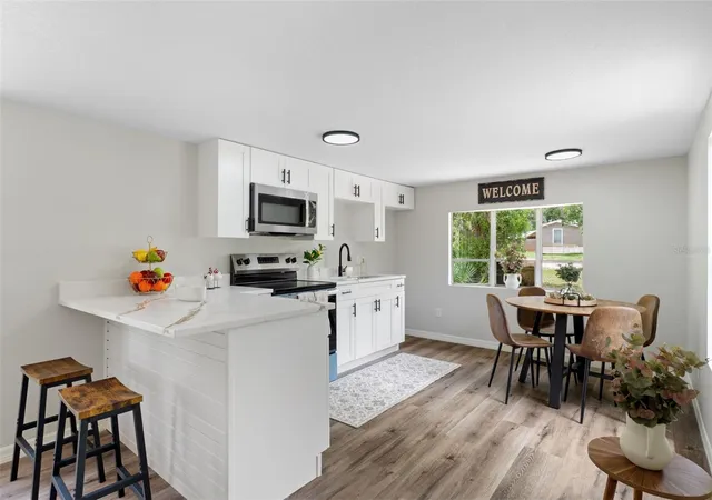 Homes for sale in Crystal River, FL | 3320 N Holiday Dr, Crystal River, FL 34428 | MLS# W7887459