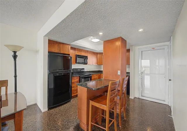 4th image of 9 Haig Pl #704, Dunedin, FL 34698 | MLS# TB8527158
