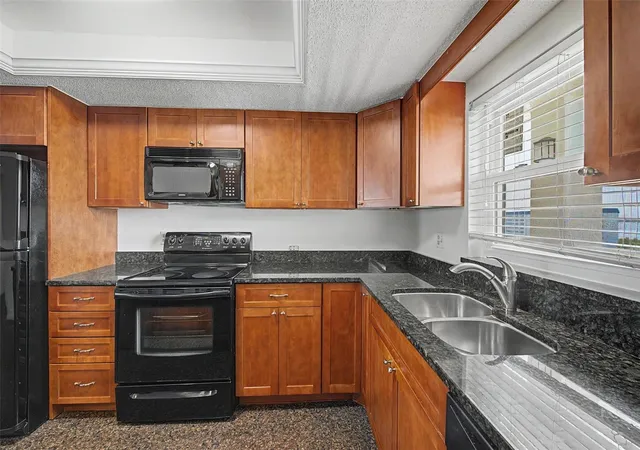 5th image of 9 Haig Pl #704, Dunedin, FL 34698 | MLS# TB8527158