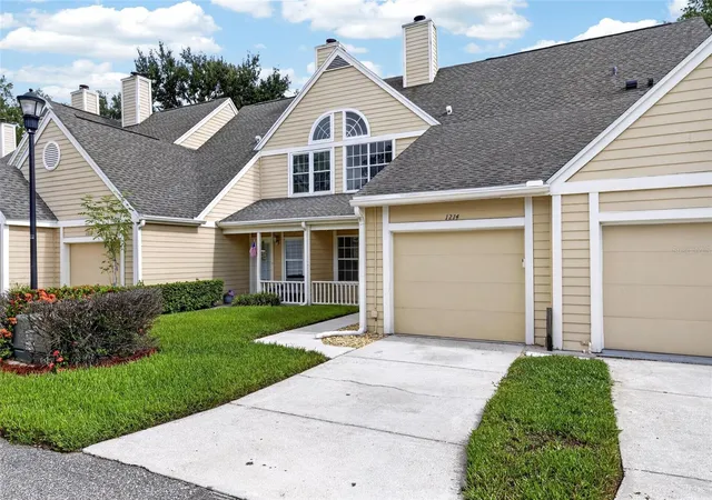 5th image of 1214 Big Pine Dr, Valrico, FL 33596 | MLS# TB8527163
