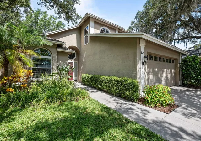 2nd image of 4139 Moreland Dr, Valrico, FL 33596 | MLS# TB8527165