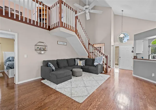 4th image of 4139 Moreland Dr, Valrico, FL 33596 | MLS# TB8527165