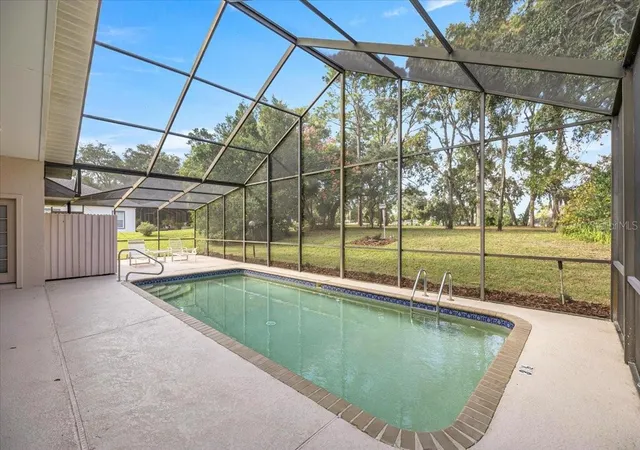 Photo 4 of Single family home for sale at 631 E Liberty St, Hernando, FL 34442 | MLS# OM728102 | Listing updated on 2026-08-15