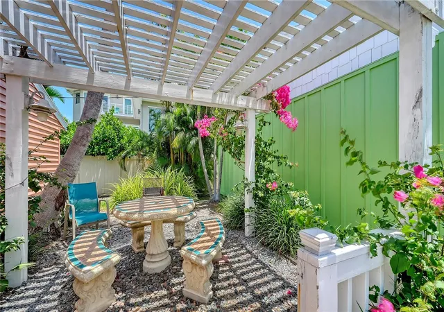 4th image of 1603 Gulf Dr N, Bradenton Beach, FL 34217