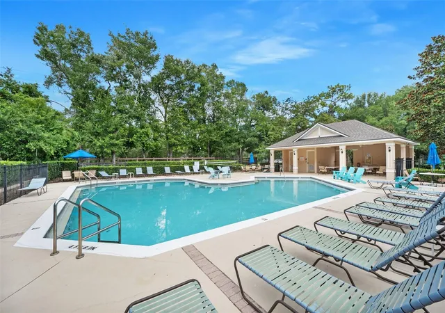 4th image of 740 Preakness Cir, Deland, FL 32724 | MLS# V4950102