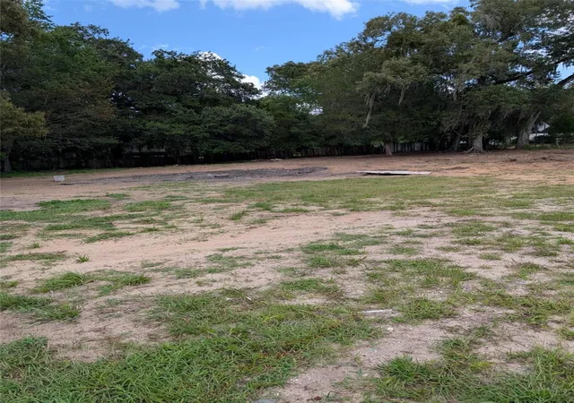2nd image of 19063 N Us Hwy 441, Reddick, FL 32686 | MLS# OM728104