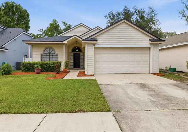 Homes for sale in Lake Mary, FL | 718 Birgham Pl, Lake Mary, FL 32746 | MLS# O6423447