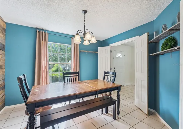 image of 136 Chestnut Ave, Orange City, FL 32763 | MLS# V4950103