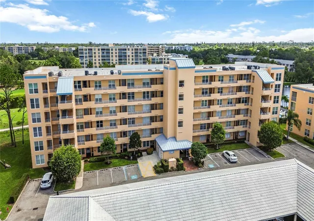 2nd image of 4550 Pinebrook Cir #605, Bradenton, FL 34209 | MLS# A4699417