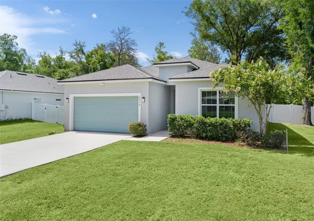 Photo 2 of Sale Pending at 8578 Se 164th Place, Summerfield, FL 34491 | MLS# G5114810 | Listing updated on 2026-08-01