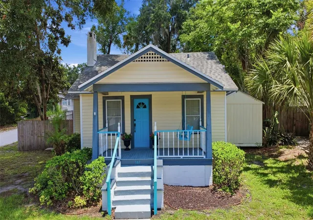 1st image of 347 W Wisconsin Ave, Deland, FL 32720 | MLS# V4950104
