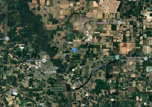 3rd image of 4111 Christiana Ln, Marianna, FL 32446 | MLS# A4699421