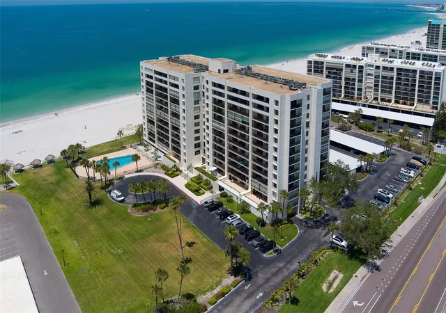 Homes for sale in Clearwater, FL | 1460 Gulf Blvd #305, Clearwater, FL 33767 | MLS# TB8527192