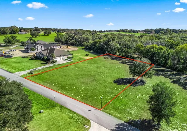 Homes for sale in Weirsdale, FL | Se 156th Lane, Weirsdale, FL 32195 | MLS# G5114816