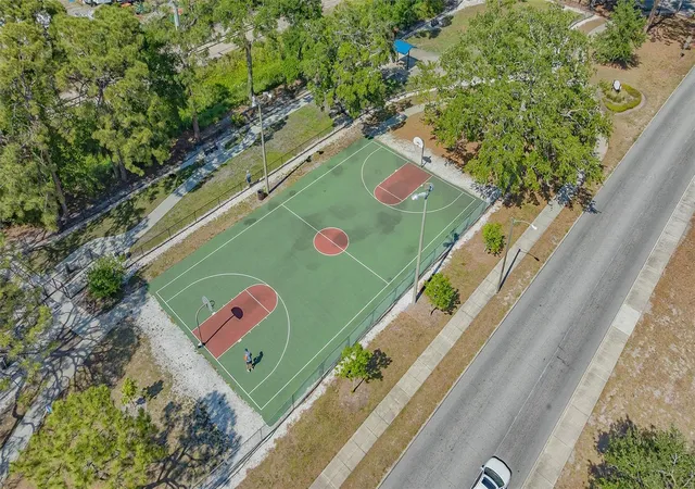 Listing Photo 5 - Condo for sale in building located at 1850 7th St, SARASOTA, FL 34236