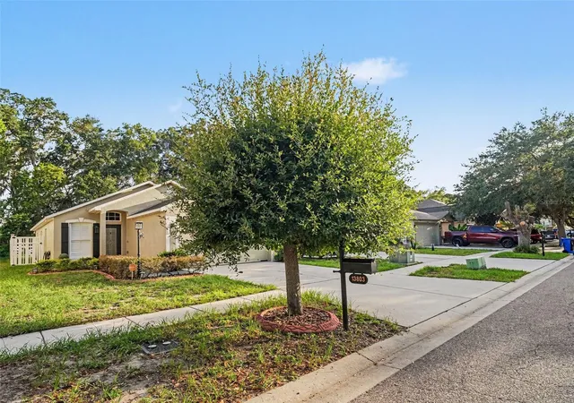 Homes for sale in Riverview, FL | 13803 Gentle Woods Ave, Riverview, FL 33569 | MLS# TB8527203