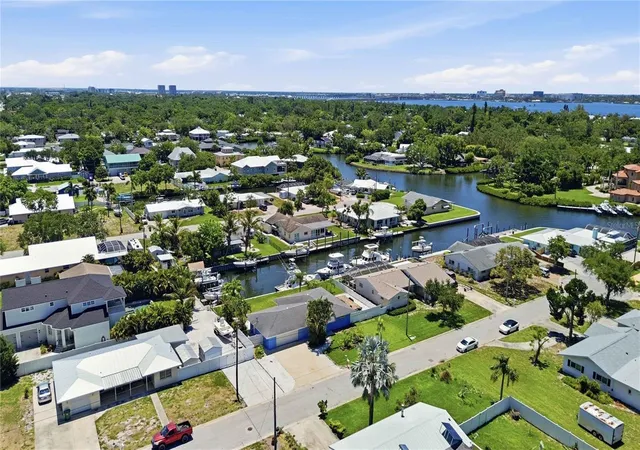 40th image of 908 24th Ave W, Palmetto, FL 34221 | MLS# A4699429