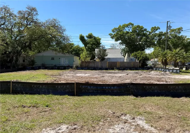 Photo 1 of Sale Pending at 2950 64th Avenue N, St Petersburg, FL 33702 | MLS# TB8527204 | Listing updated on 2026-09-04