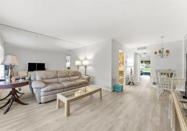 2nd image of 24862 Us Hwy 19 N #806, Clearwater, FL 33763 | MLS# TB8527205
