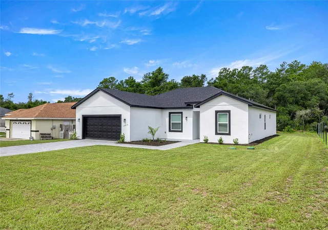 Photo 3 of Single family home for sale at 15610 SW 28th Avenue Rd, Ocala, FL 34473 | MLS# O6423475 | Listing updated on 2026-09-22