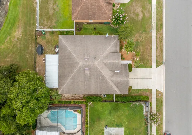 Photo 3 of Single family home for sale at 12827 Woodbury Glen Dr, Orlando, FL 32828 | MLS# O6423476 | Listing updated on 2026-08-27