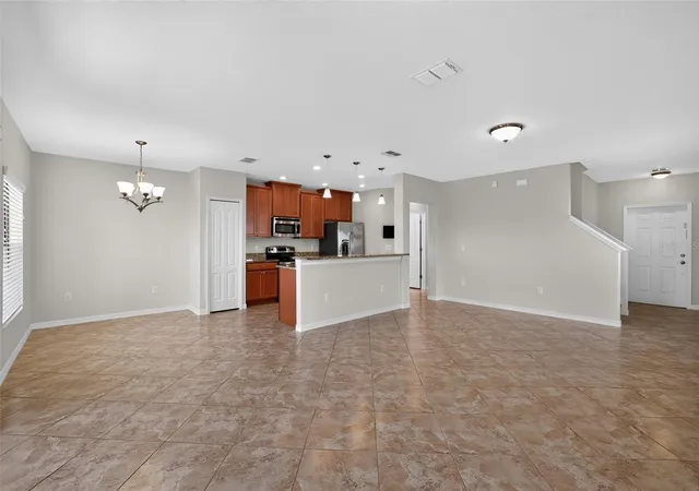 Photo 3 of Single family home for sale at 10105 Newminster Loop, Ruskin, FL 33573 | MLS# TB8527216 | Listing updated on 2026-10-08