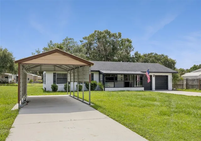 2nd image of 2082 Shady Ln, Geneva, FL 32732 | MLS# O6423482