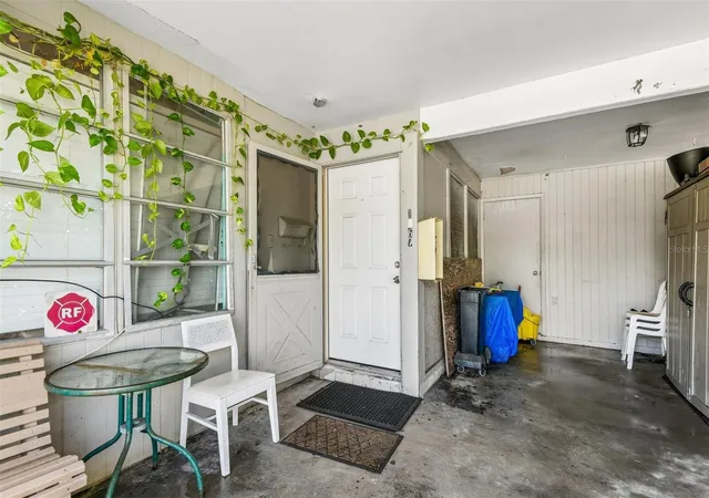 3rd image of 1267 Franklin St, Clearwater, FL 33756 | MLS# O6423487