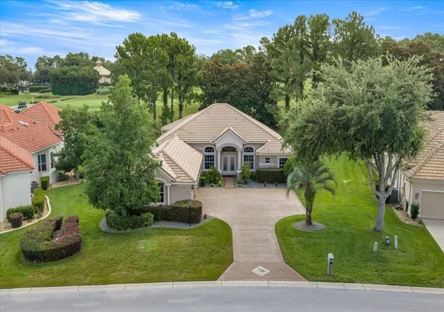 Photo 3 of Single family home for sale at 1861 N Eagle Chase Dr, Hernando, FL 34442 | MLS# OM728120 | Listing updated on 2026-07-17