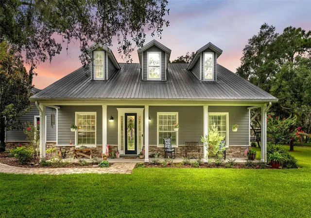 Photo 1 of Single family home for sale at 8044 Lake Hatchineha Rd, Haines City, FL 33844 | MLS# L4963366 | Listing updated on 2026-08-01