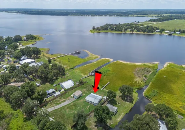 Homes for sale in Fort Meade, FL | 5418 Cooper Ln, Fort Meade, FL 33841 | MLS# L4963367