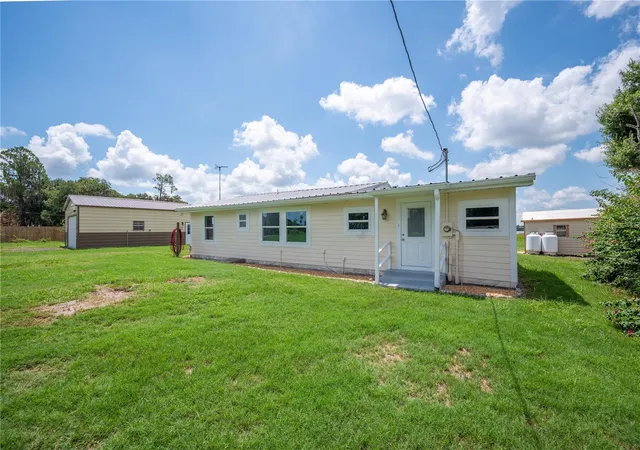 Homes for sale in Fort Meade, FL | 5418 Cooper Ln, Fort Meade, FL 33841 | MLS# L4963367