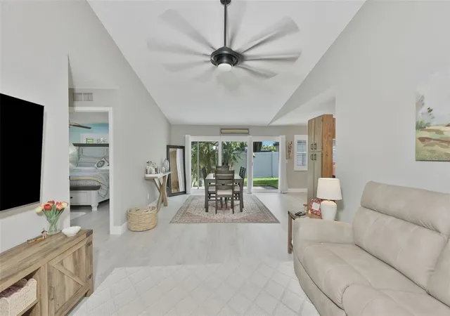 Homes for sale in DUNEDIN, FL | 2186 Marshall Dr, DUNEDIN, FL 34698