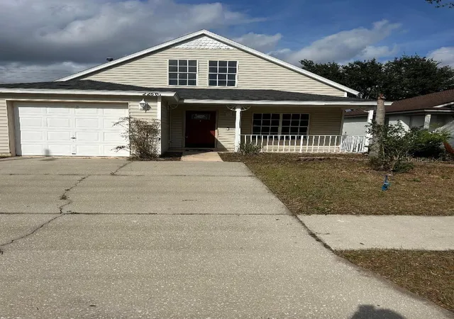 2nd image of 22601 Saint Thomas Cir, Lutz, FL 33549 | MLS# TB8527241