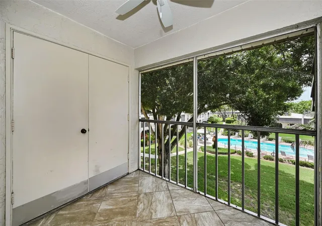 Listing Photo 5 - Condo for sale in building located at 8765 Bardmoor Blvd, Seminole, FL 33777 - Unit #306
