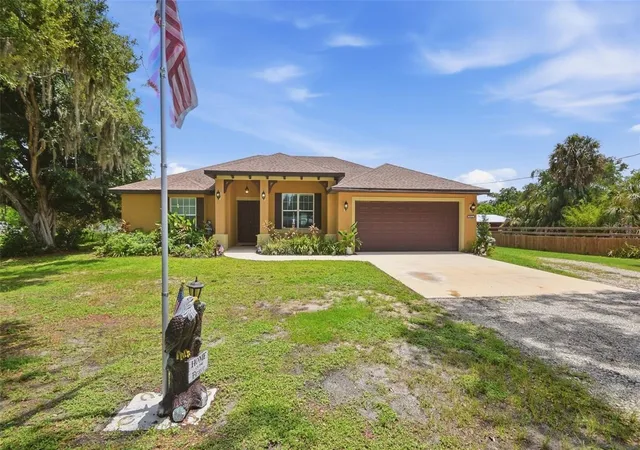 Photo 1 of Single family home for sale at 6416 18th Avenue E, Bradenton, FL 34208 | MLS# TB8527250 | Listing updated on 2026-10-07