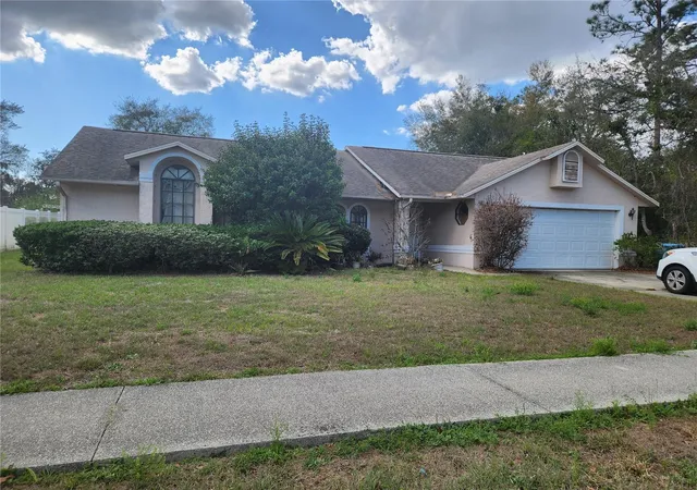 Photo 1 of Sale Pending at 1231 Gage Ave, Deltona, FL 32738 | MLS# V4950109 | Listing updated on 2026-09-13