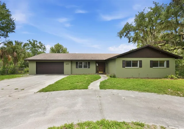 Homes for sale in Lakeland, FL | 4475 Cypress Country Ln, Lakeland, FL 33801 | MLS# TB8527262