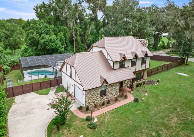Homes for sale in Palatka, FL | 102 Thicket Ln, Palatka, FL 32177 | MLS# GC541799