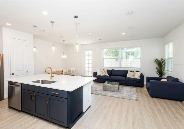 3rd image of 783 Longboat Dr, Davenport, FL 33896 | MLS# O6423542