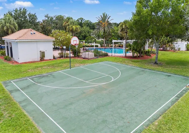 32nd image of 12216 Country White Cir #12216, Tampa, FL 33635 | MLS# TB8527294